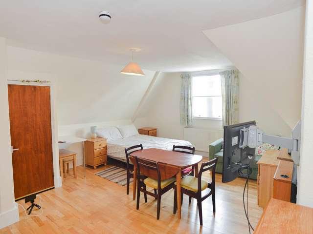 Studio for rent in Royal Borough of Kensington and Chelsea, Greater London