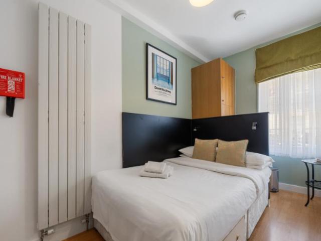 Studio for rent in Chalk Farm, Greater London