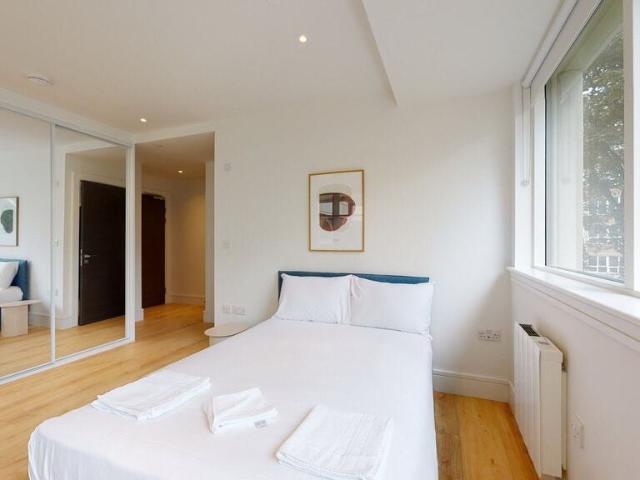 Studio for rent in Greater London