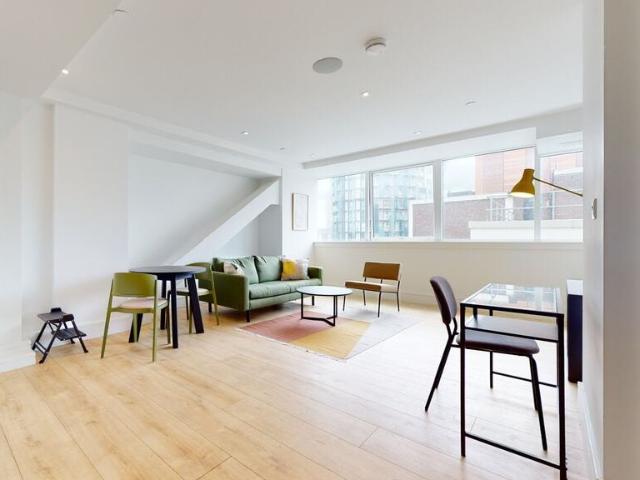 Studio for rent in Greater London