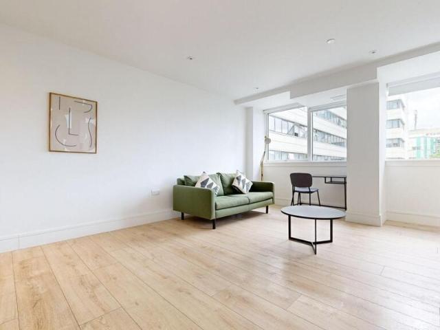 Studio for rent in Greater London