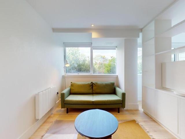 Studio for rent in Greater London