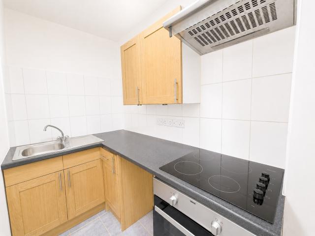 Studio for rent in Bellevue, City Of Southampton