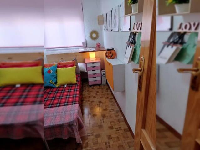 Estudio en alquiler en San Ildefonso, Jaén
