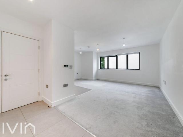 Studio for rent in London Borough of Croydon, Selhurst