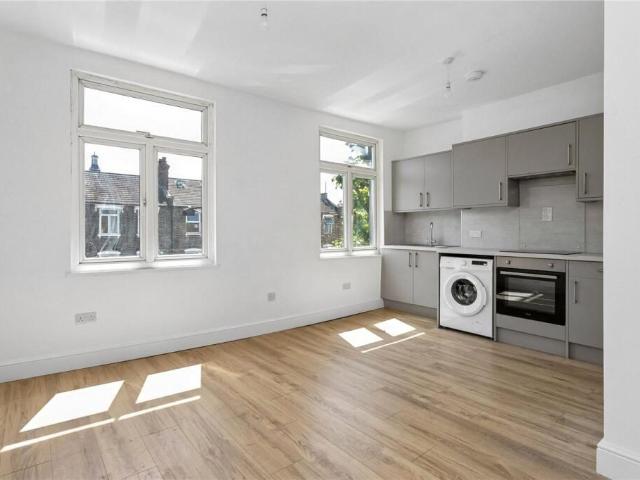 Studio for rent in Finsbury Park, Greater London