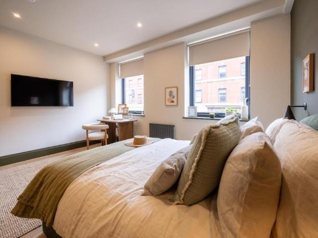 Studio for rent in South Yorkshire