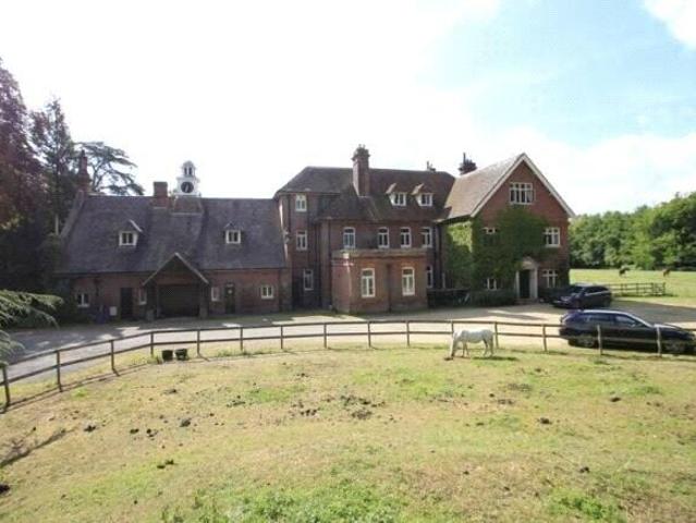 Studio for rent in Wiltshire