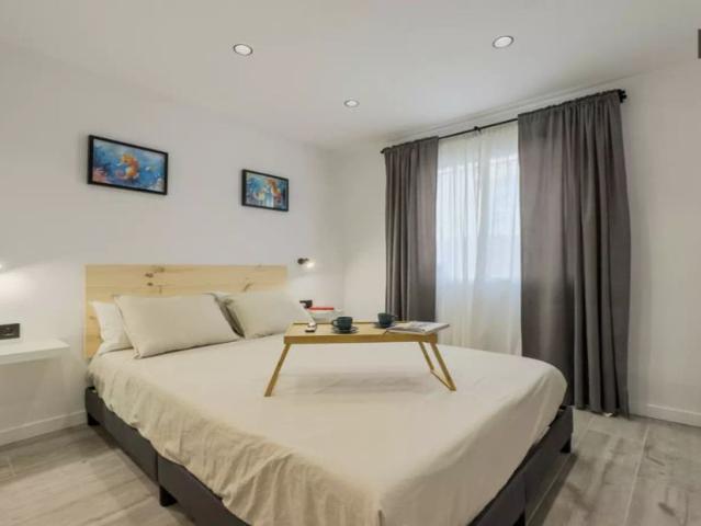 Estudio en alquiler en Districte V, Barcelonès