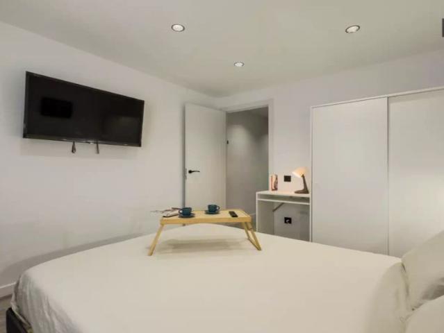 Estudio en alquiler en Districte V, Barcelonès
