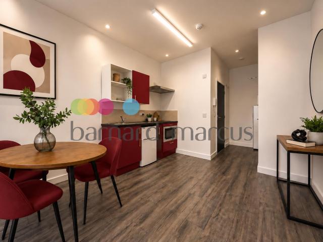 Studio for rent in London Borough of Croydon, Greater London
