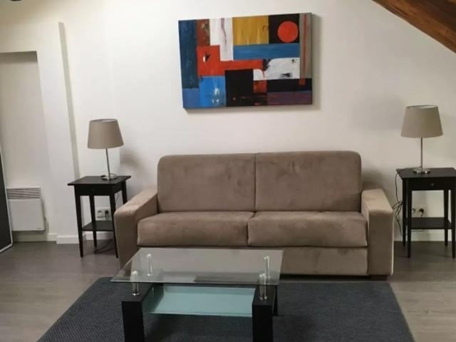 Studio location à Nanterre, Rueil-malmaison