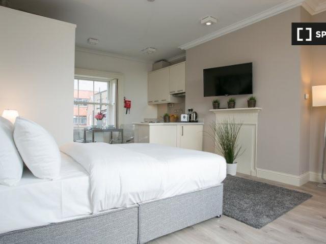 Studio to rent in Dublin