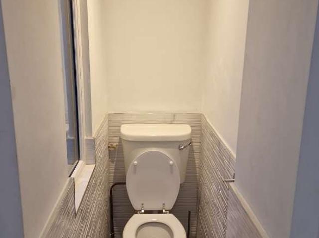 Studio to rent in Dublin 8, Bluebell