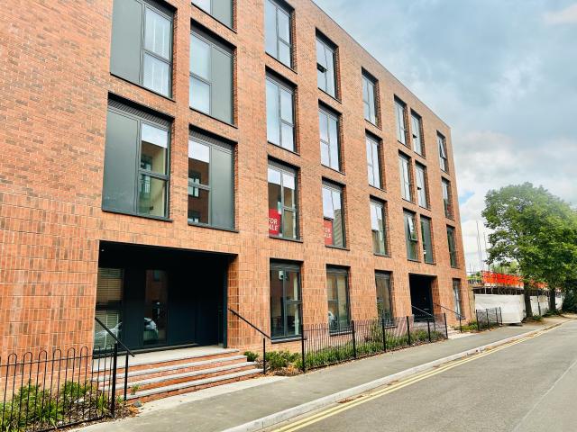 Studio for rent in New Normanton, East Midlands
