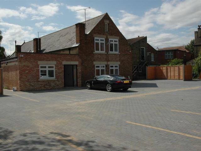 Studio for rent in Feckenham, Isle Of Man
