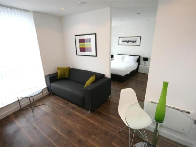 Studio for rent in Salford, Greater Manchester