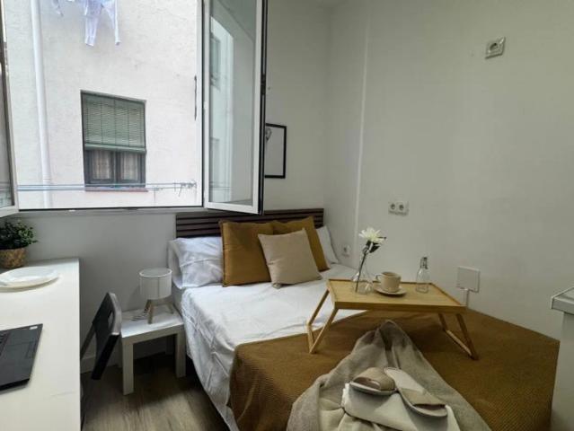 Estudio en alquiler en Salamanca, Madrid