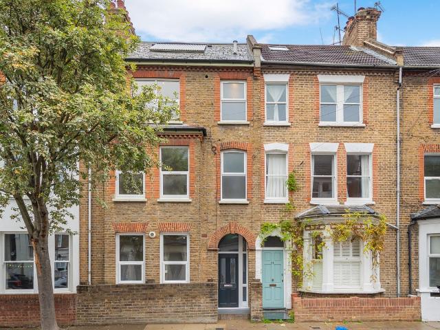 Studio for rent in London Borough of Hammersmith and Fulham, Greater London