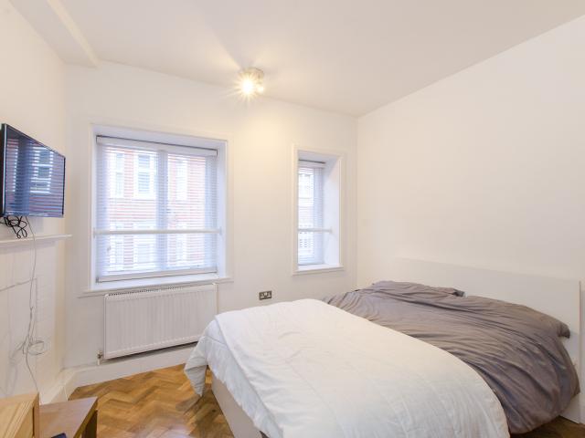 Apartment for rent in Pimlico, Greater London
