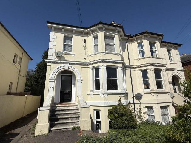Studio for rent in St James, Sandown Park