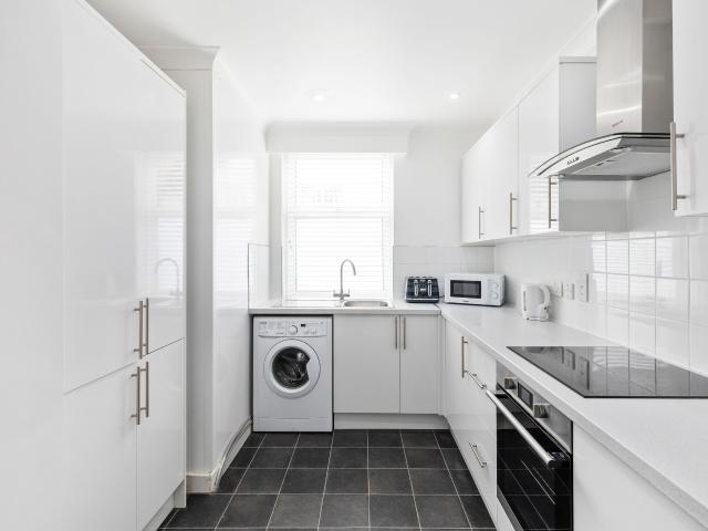 Studio for rent in North Watford, Hertfordshire