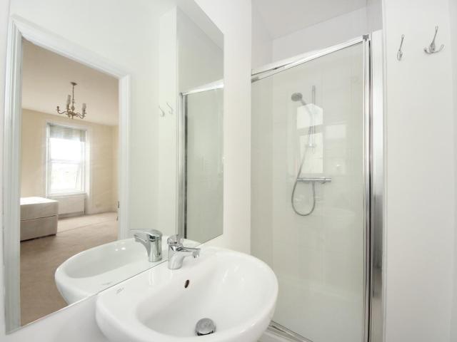 Studio for rent in London Borough of Ealing, Greater London