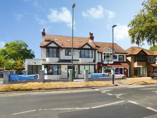 Studio for rent in Wallington, Greater London