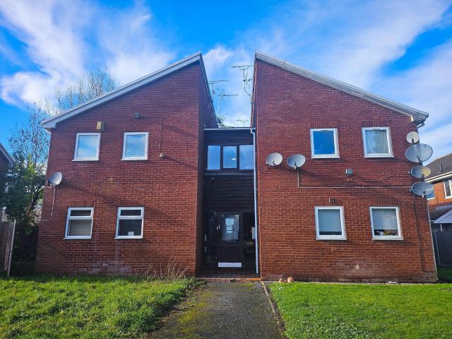 Studio for rent in Two Mills, Cheshire