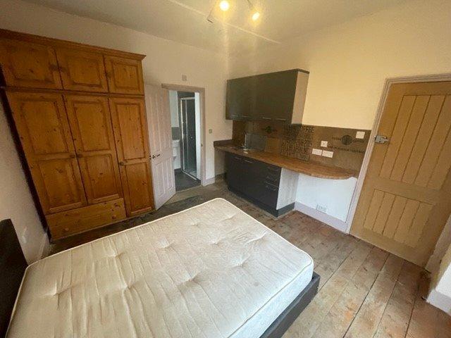 Studio for rent in Greater London