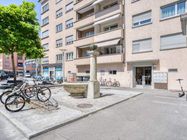 Wohnung mieten in Einigen, Zürich