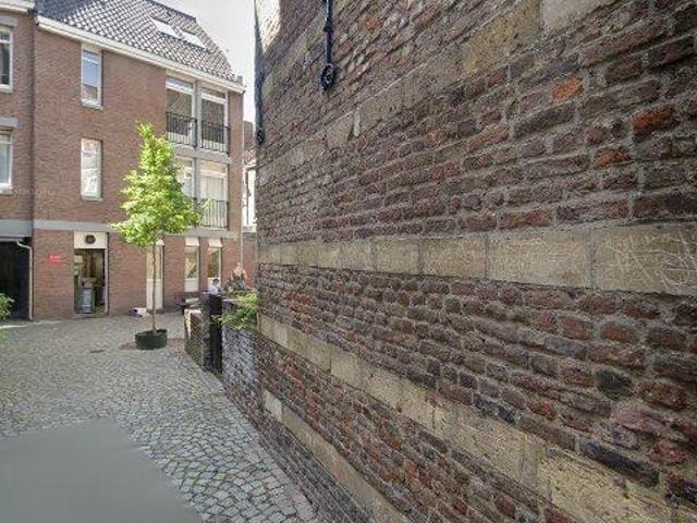 Studio te huur in Jekerkwartier, Limburg