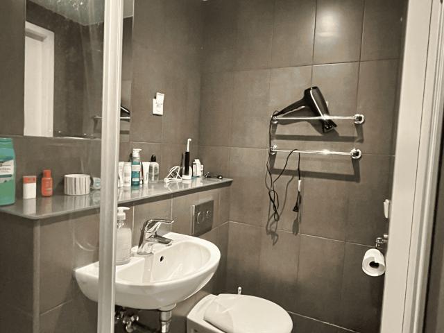 Studio te huur in Struisenburg, Rotterdam