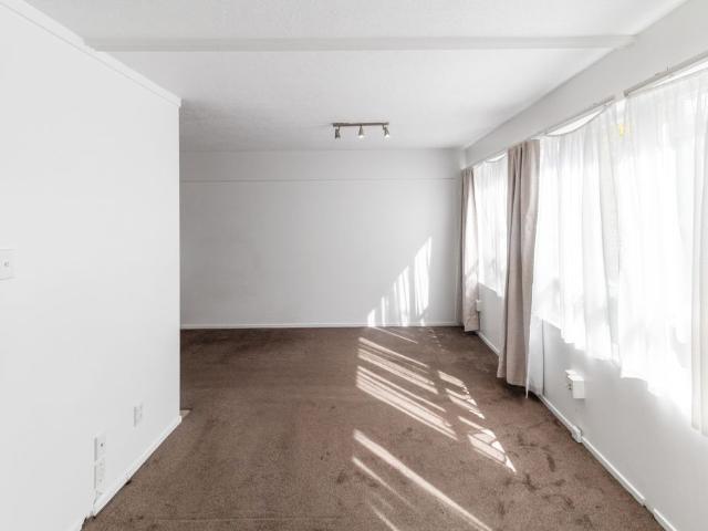 Property for rent in Auckland, Oroua County