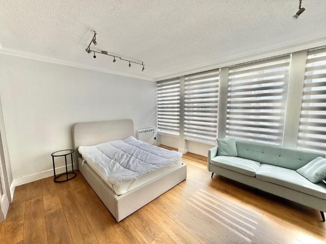Flat for sale in Westminster, Victoria