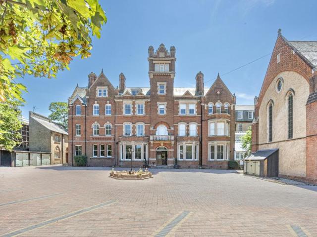 Flat for sale in Westgate-on-Sea, Acol