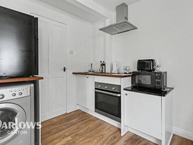 Flat for sale in Falcon Lodge, Wales