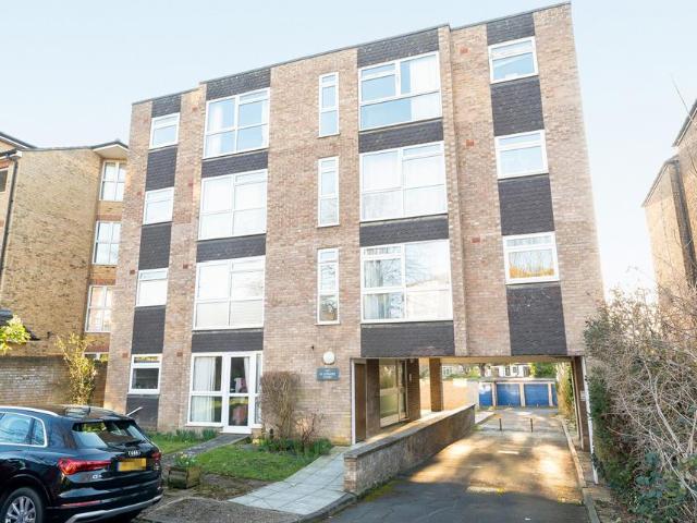 Flat for sale in London Borough of Lewisham, Greater London