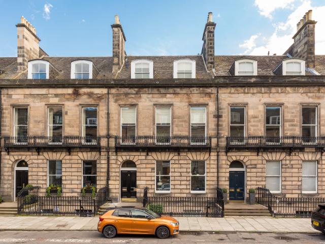 Flat for sale in Haymarket, Scotland