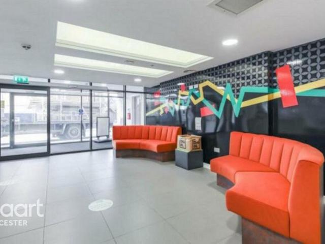 Flat for sale in Bede Island, Old Wharf