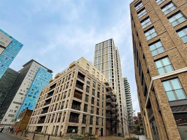 Flat for sale in The Silk District, Greater London