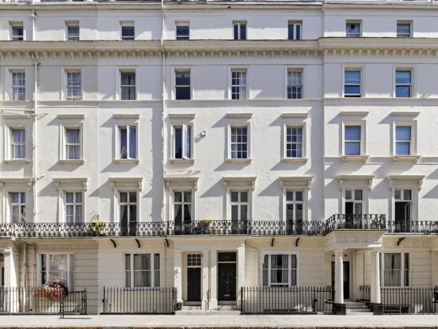 Flat for sale in City of Westminster, Greater London