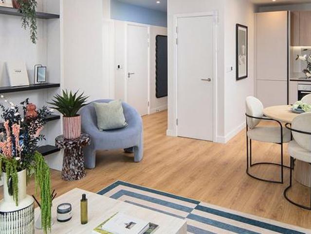 Flat for sale in North Watford