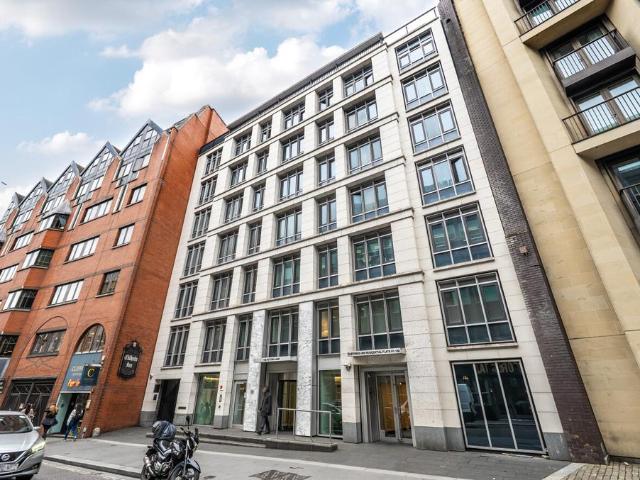 Flat for sale in Blackfriars, Lyons