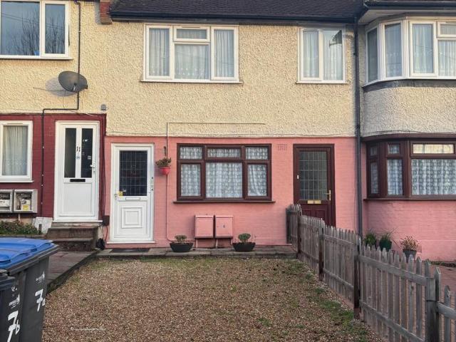 Flat for sale in Greater London