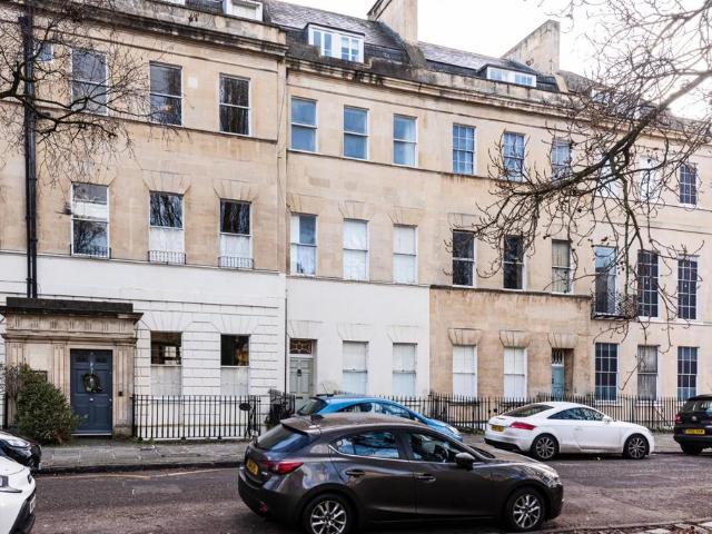 Flat for sale in Grosvenor, Dulcote