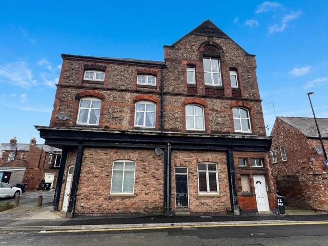 Flat for sale in Holgate, High Field