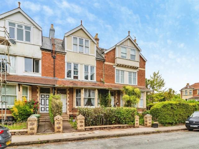 Flat for sale in Oldway, Paignton