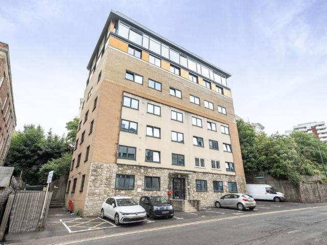 Flat for sale in West Cliff, Bournemouth