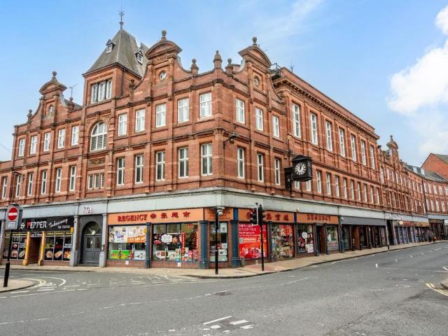Flat for sale in High Field, York